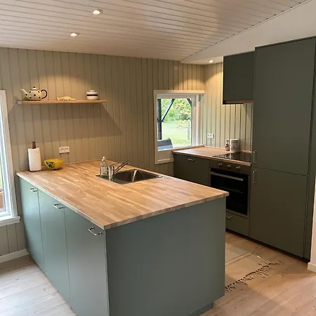 Cozy 6 Person In Juelsminde - 5 Minutes Walk To The 度假居