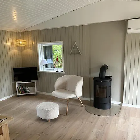 Cozy 6 Person In Juelsminde - 5 Minutes Walk To The *