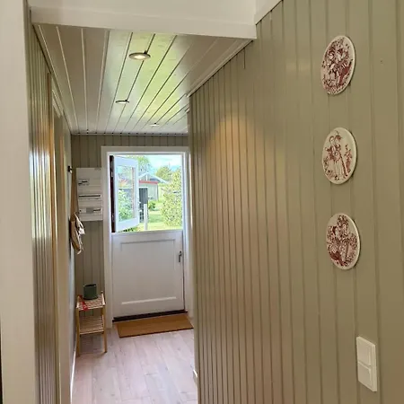 Cozy 6 Person In Juelsminde - 5 Minutes Walk To The 度假居 *